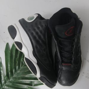 Nike AIr Jordan 13 White Black Sneakers size 6youth/7.5womens 002103